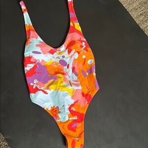 RELLECIGA ONE PIECE SWIMSUIT